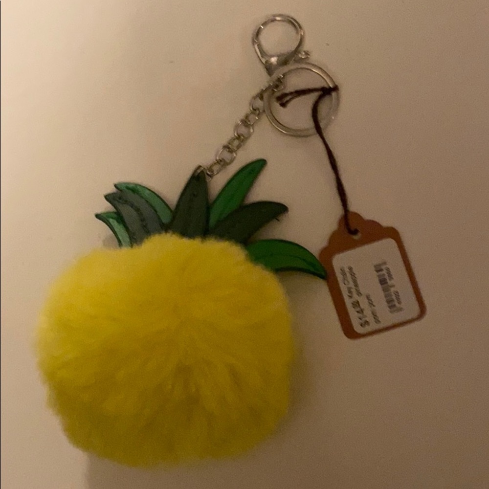 Pineapple Pom Pom keychain